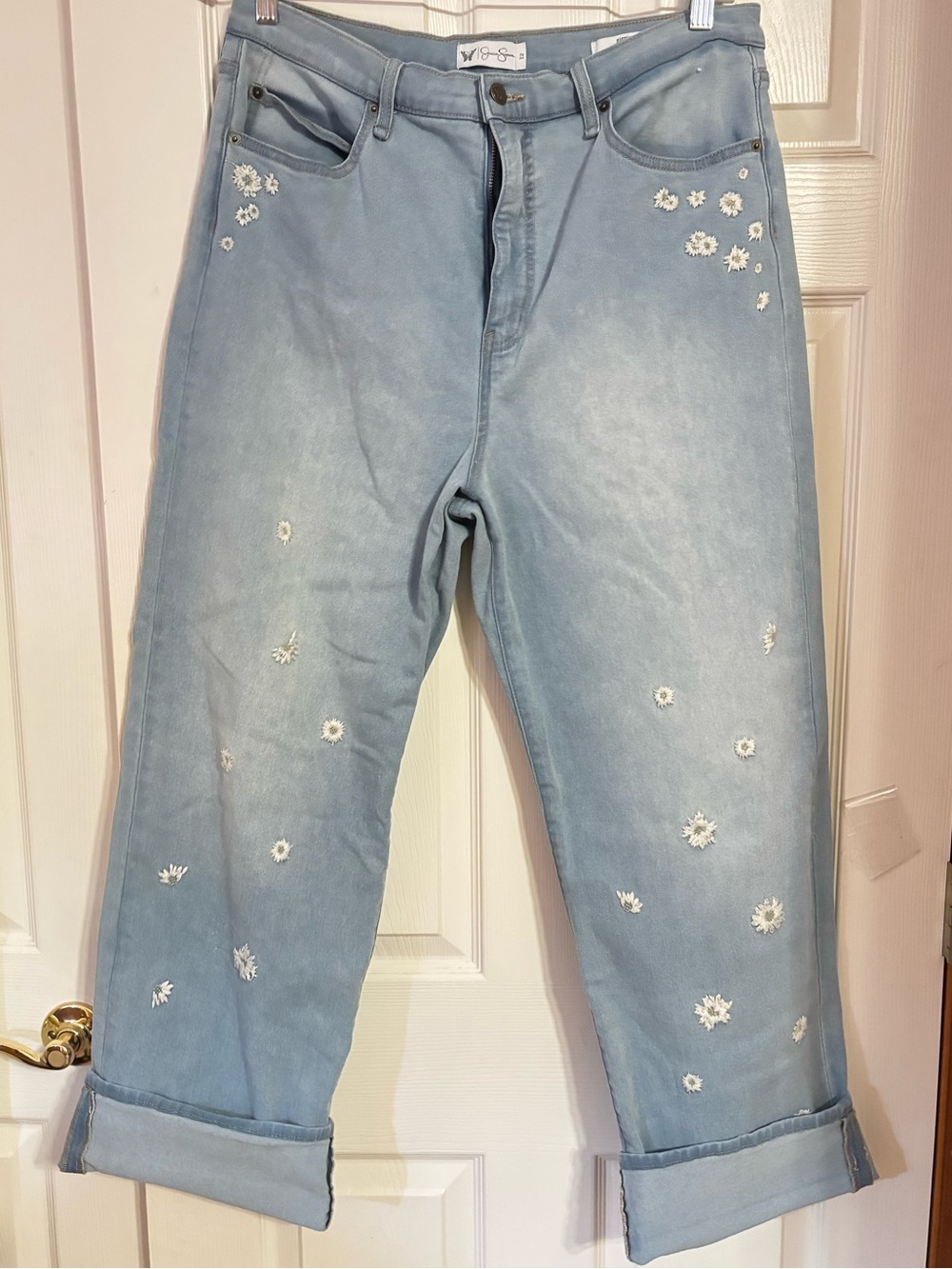 Jessica Simpson high-waisted Light Blue Embroidered Women’s Jeans size 12